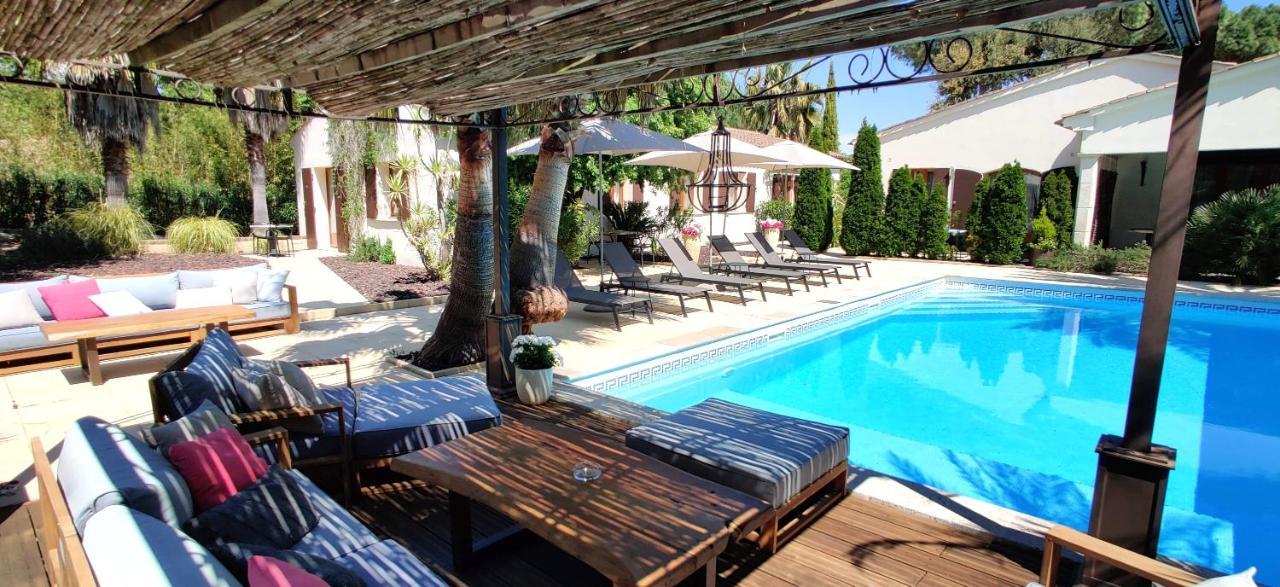 Maison Prestige Saint Tropez By Roberto Geissini Grimaud Luaran gambar
