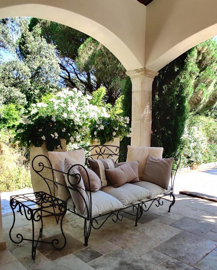 Maison Prestige Saint Tropez By Roberto Geissini Grimaud Luaran gambar