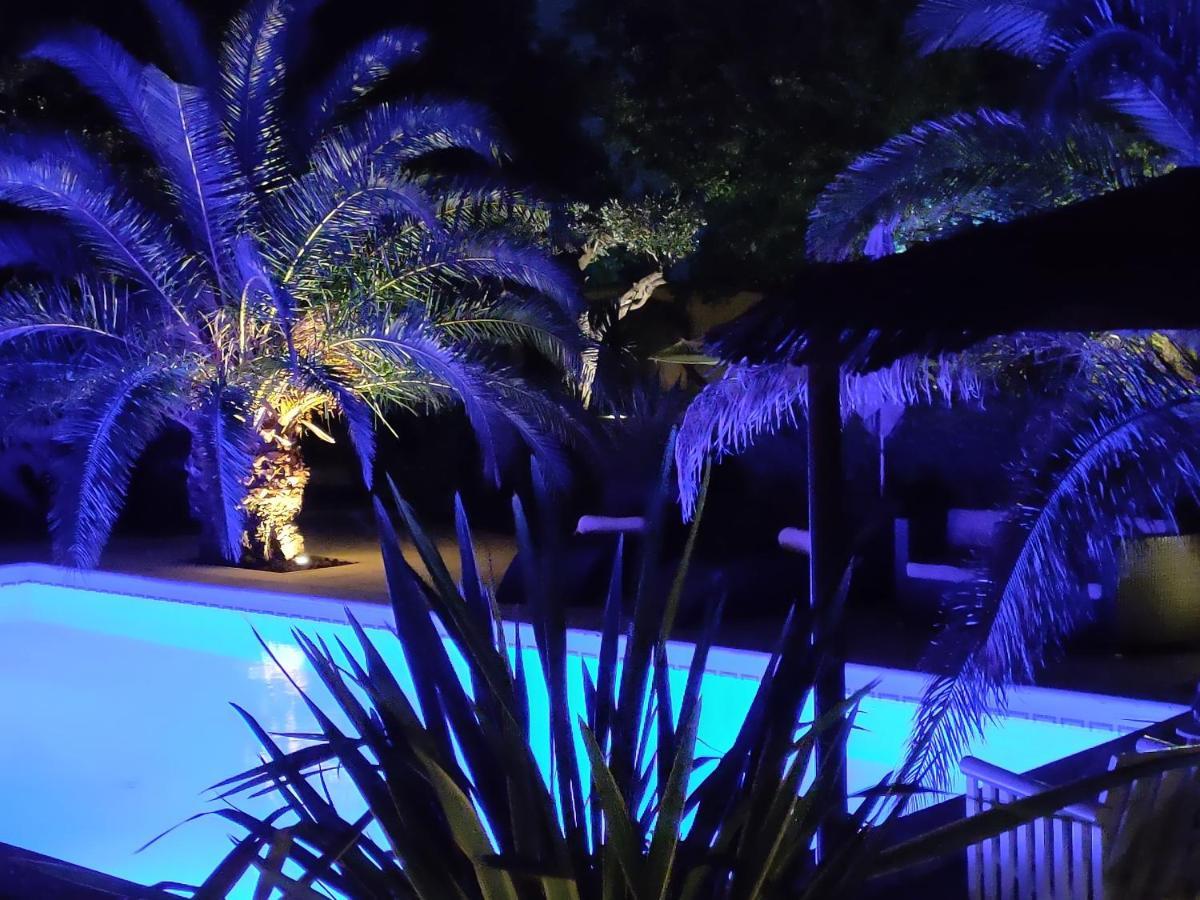 Maison Prestige Saint Tropez By Roberto Geissini Grimaud Luaran gambar