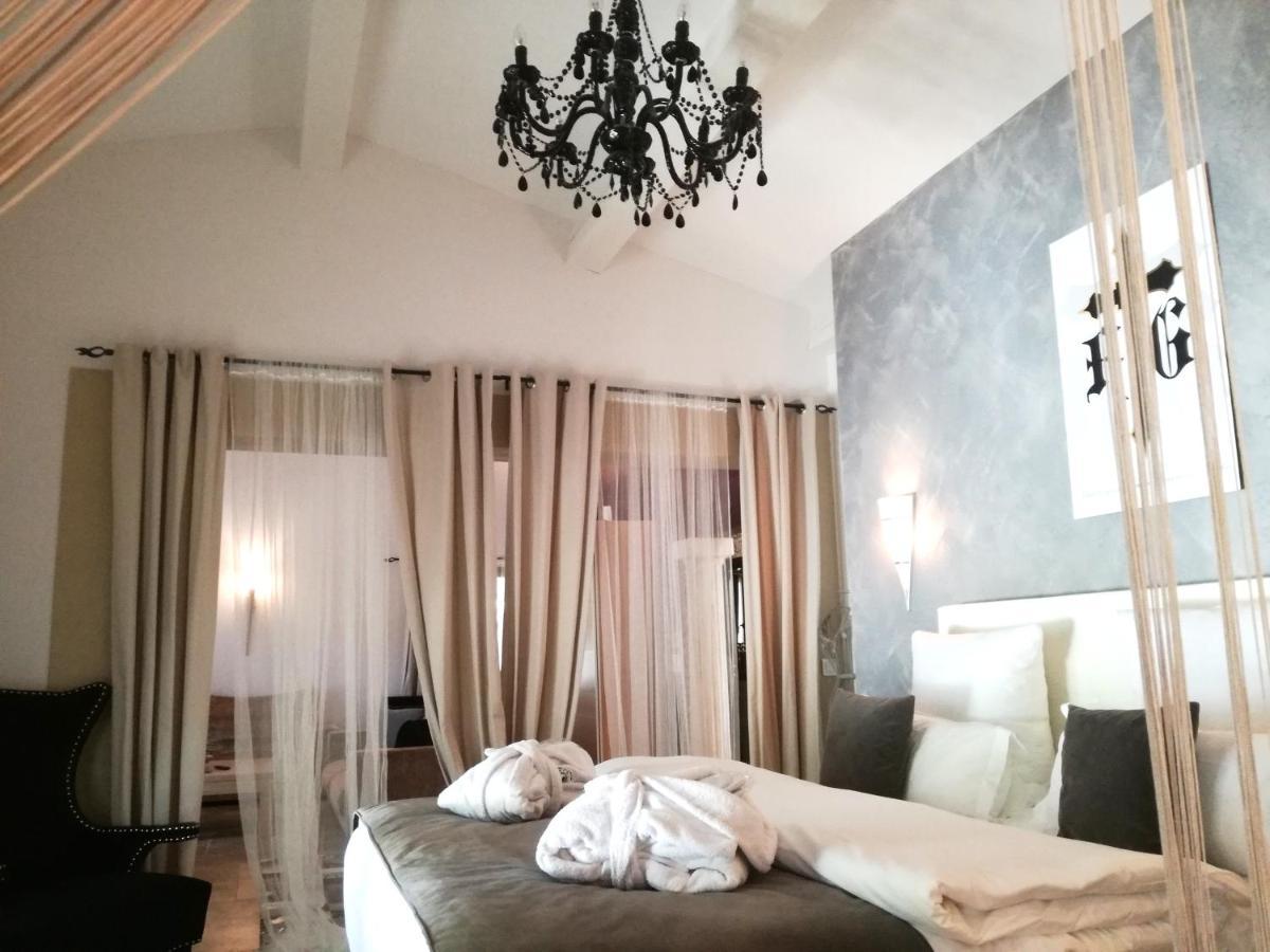 Maison Prestige Saint Tropez By Roberto Geissini Grimaud Luaran gambar
